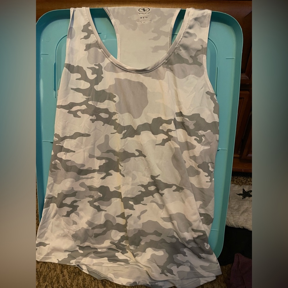 3 workout tanks